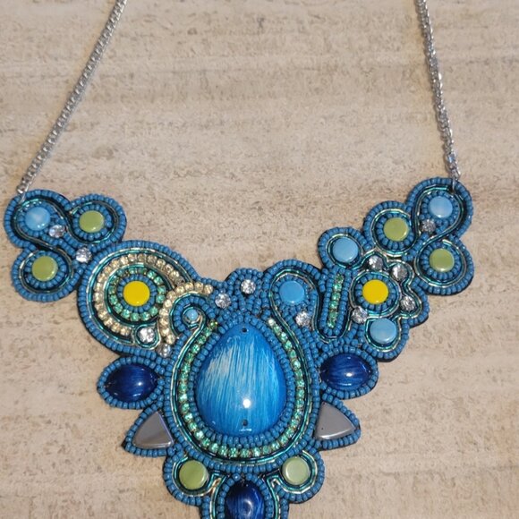 Vintage Bead Bib Necklaces - Picture 4 of 6